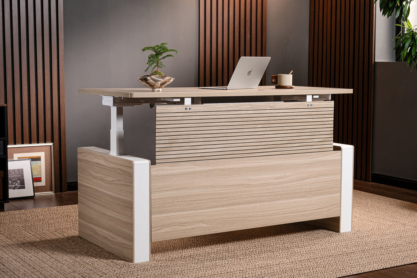 Elevance Executive Standing Desk