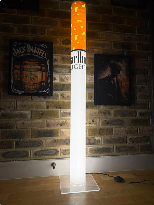 Classic Marlboro Retro Lamp