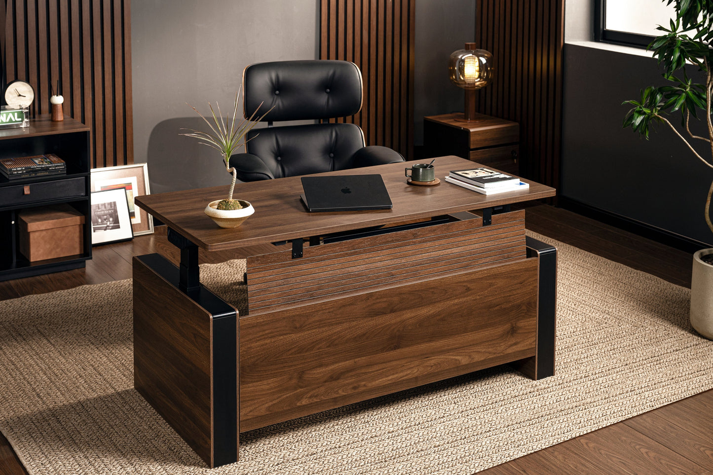 Elevance Executive Standing Desk