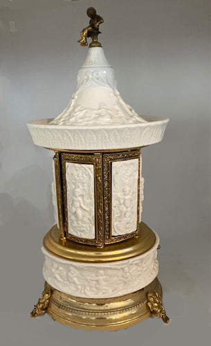 Imperial Aurora Musical Lipstick Carousel